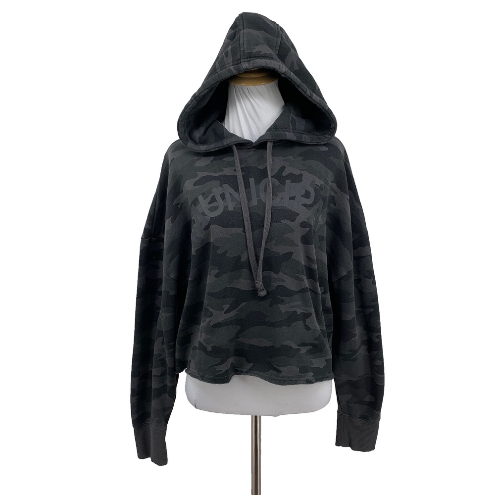 Municipal Sweatshirt Women S Small Gray Camo Sport Utility Cropped Boxy Hoodie